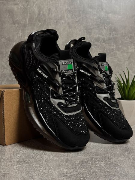Black summer sneakers with silicone soles