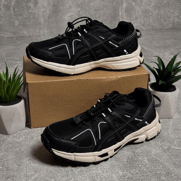 Black sneakers in the A style