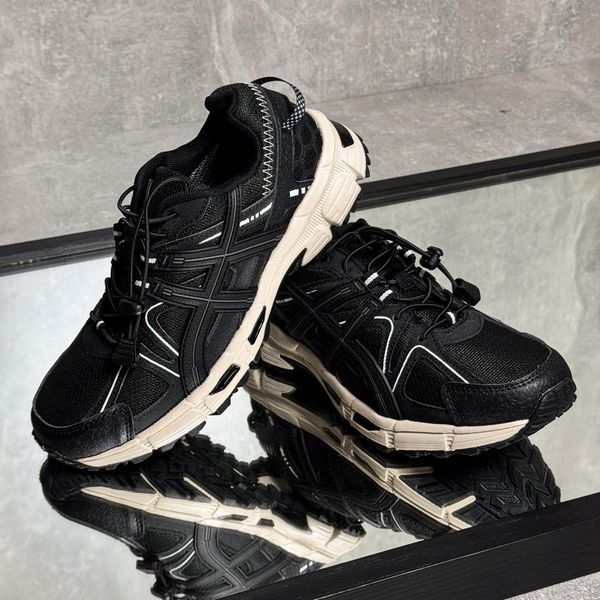 Black sneakers in the A style