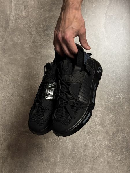 Black summer sneakers