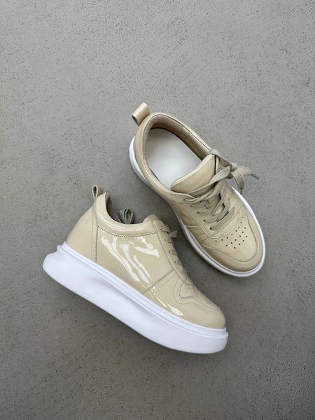 Кроссовки Classic Beige Lacquered 69905 фото