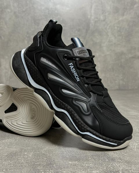 Black chunky sneakers