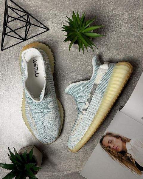 Голубовато-белые кроссовки Boost 350 5870 фото